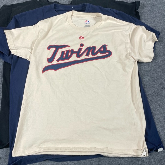 Lot of 7 MLB Baseball T Shirts Yankees Cubs Indians Majestic‎ Braves Twins Tees - Picture 11 of 16